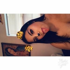 Meet your Posher, Alexandra